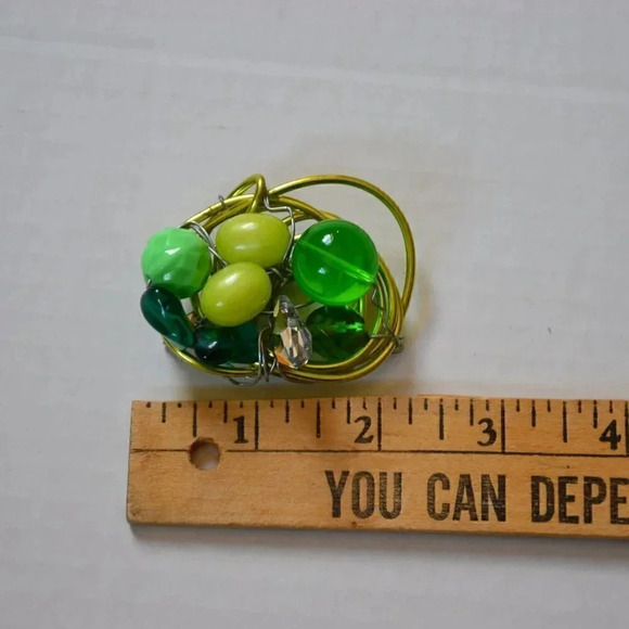 5/$25 Green Beaded  Brooch - Picture 5 of 6